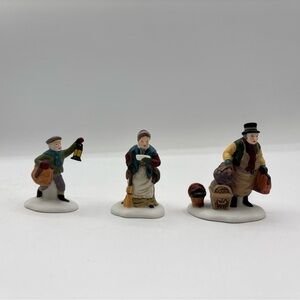 Department 56 1991 Heritage Village Come Into The Inn Set Of 3 5560-3 Vintage